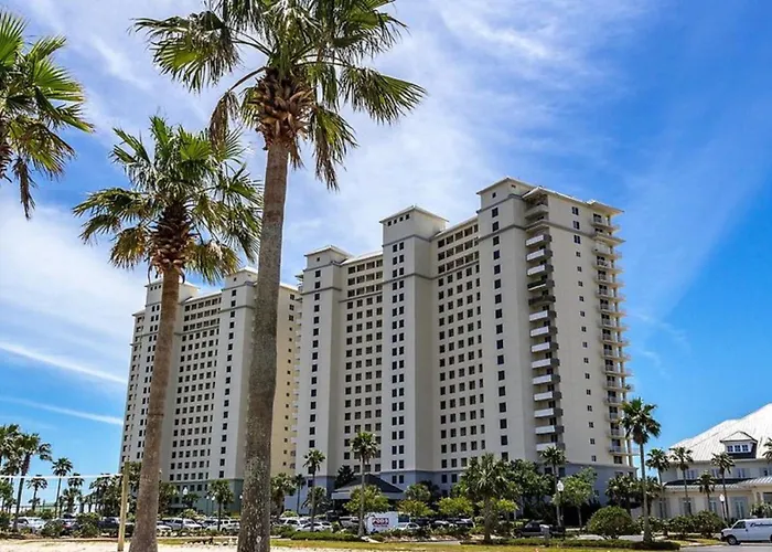 Bristol 109 - Beachfront Unit On Ground Floor-steps To The Pool Apartment